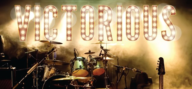 Victorious(upper)Cropped